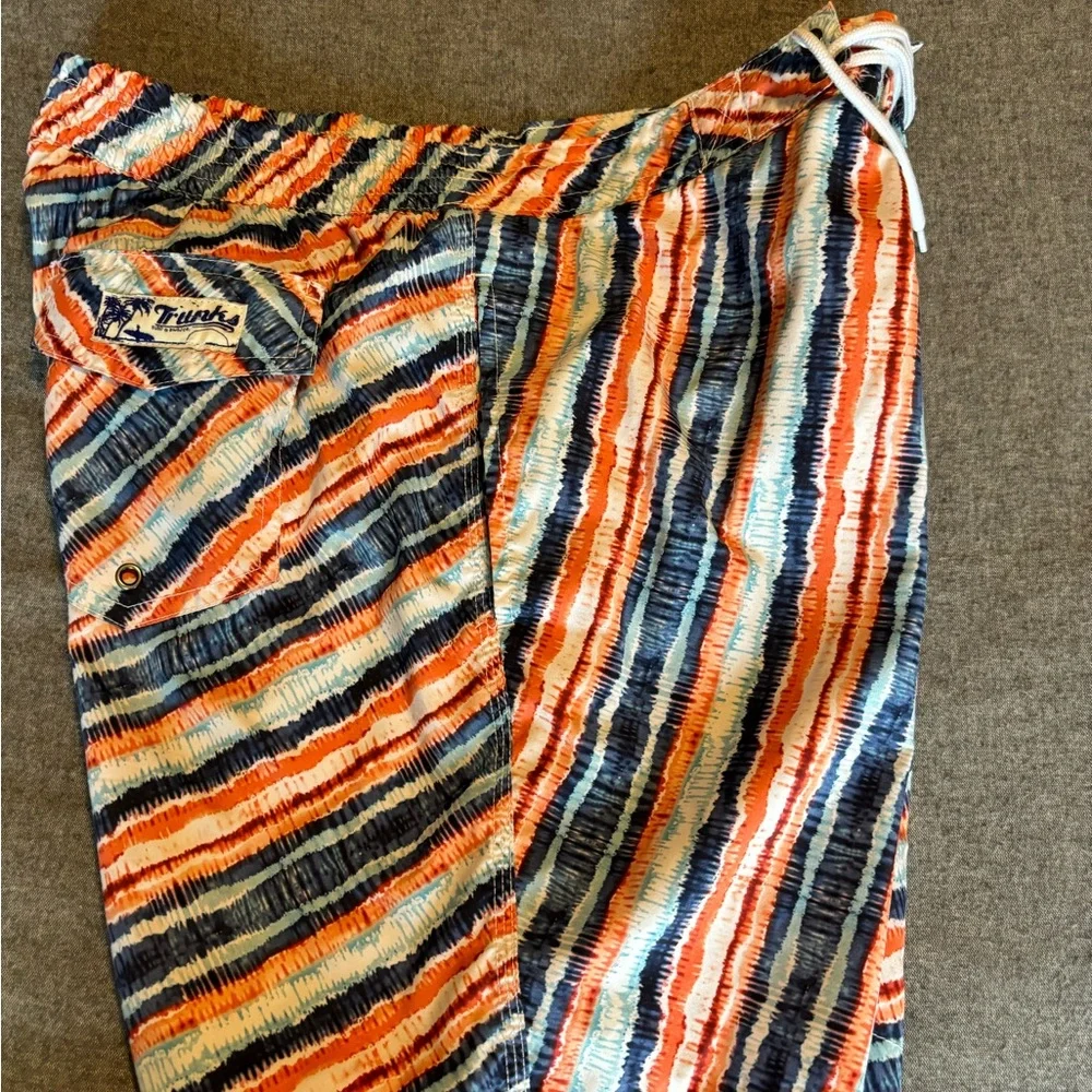 Trunks Surf & Swim Men's Printed Swami‎ Swim Shorts Size Large